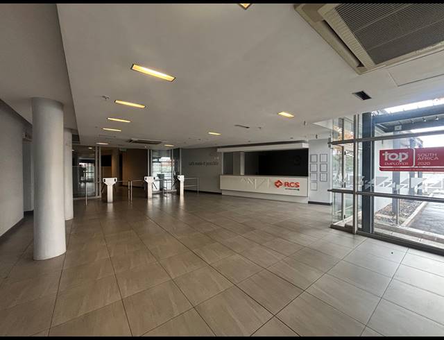 3,570M² WAREHOUSE TO LET IN EDGEMEAD